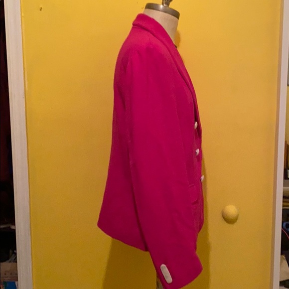 Blazer - Picture 3 of 6